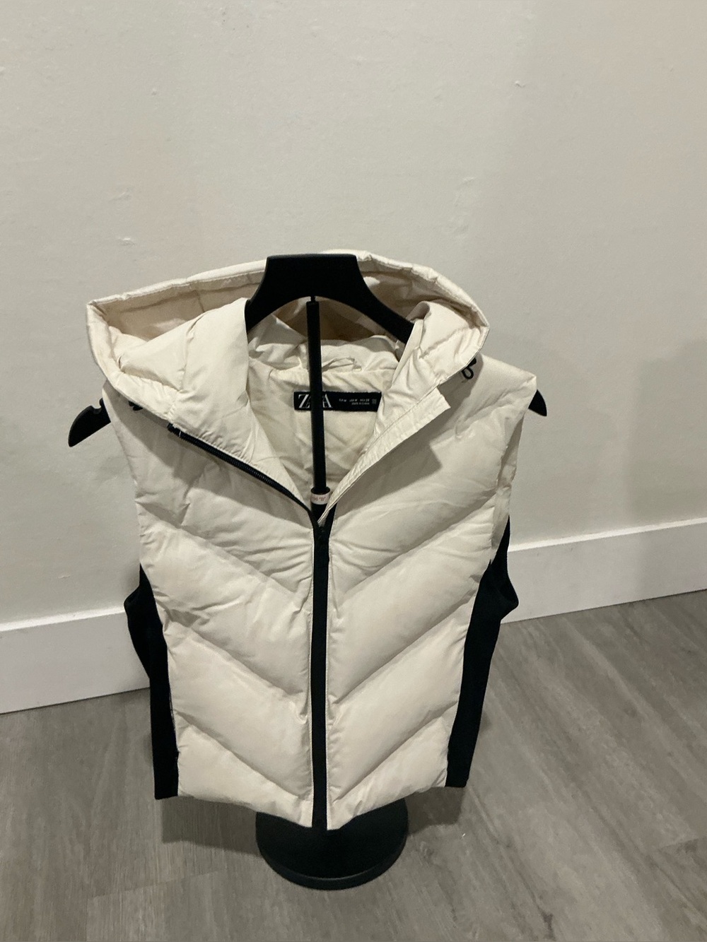Zara Cream & Black Quilted Hooded Vest